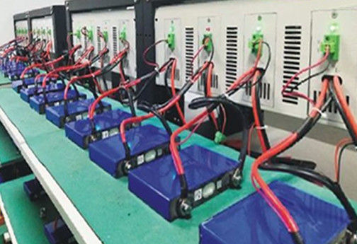 5V60A Testeur de capacité de la batterie au lithium 220V Testeur de charge et de décharge avec une batterie de haute performance